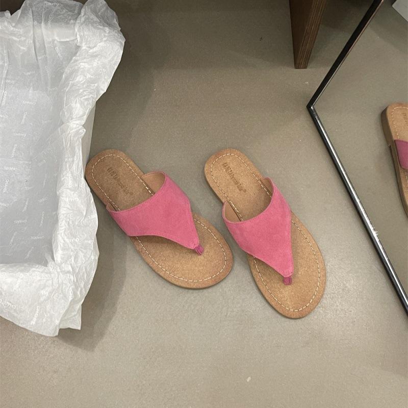 2025 spring and autumn new retro flip-flops wear Korean version of fashion toe beach flat bottom sandals women