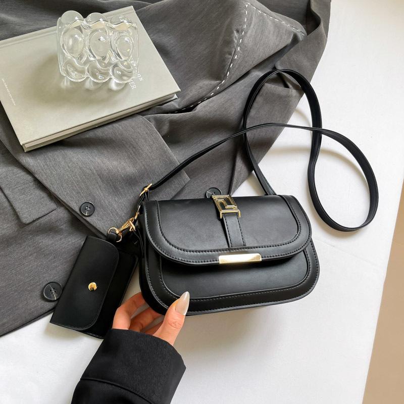

Simple retro splicing small square bag women s summer new high-value fashion shoulder messenger bag чорний