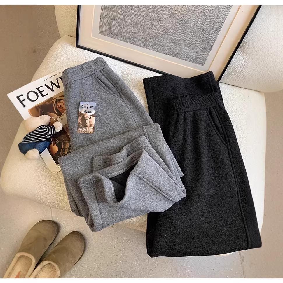 AJ12311 Luxury Yak Wool Wide-Leg Pants: Upgraded 520G Yak Wool & Acetate Silk for Ultimate Warmth & Comfort.
