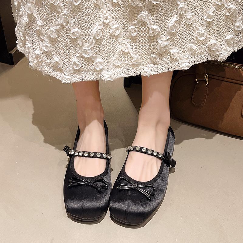 

Нишевый дизайн, смысл, стразы, слово с балетками 2025, квадратная голова, бант, легкий рот, нежные туфли бабушки 35 чёрный