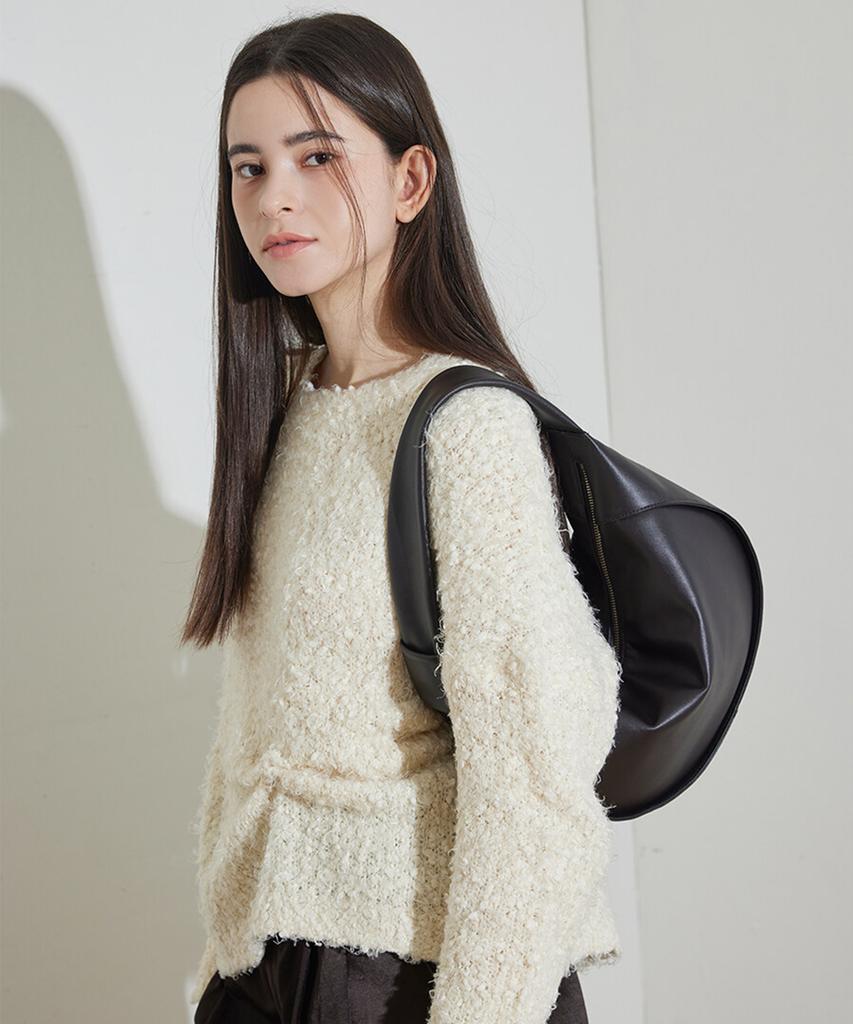 Haveawhale Fortune Hobo Bag (Br)