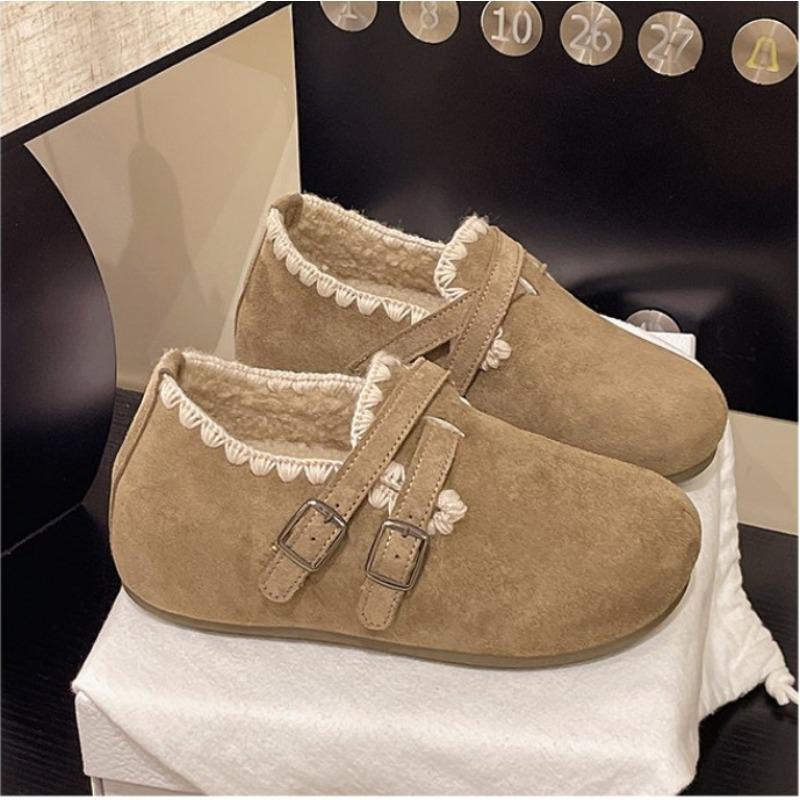 Thick bottom inner height increase, velvet warm women's winter new versatile all-inclusive one-pedal cotton shoes tide