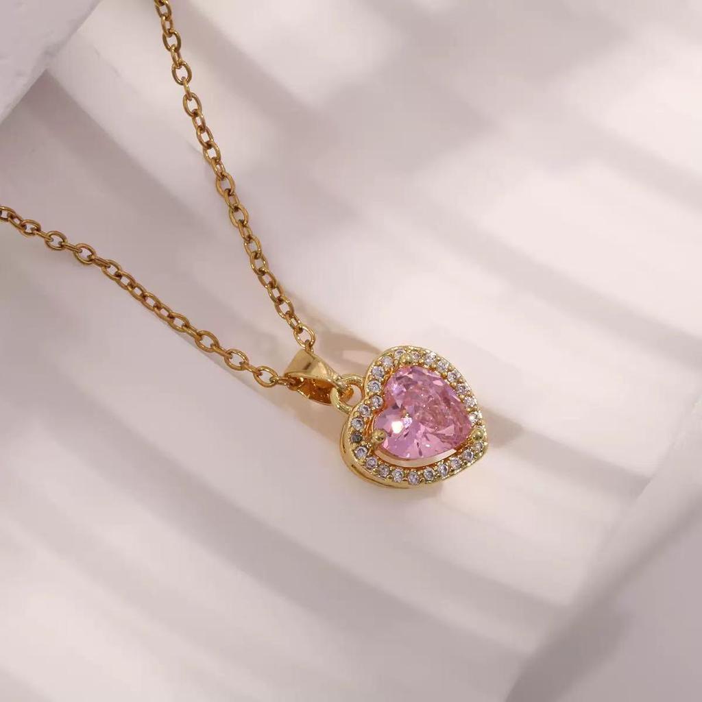 Retro INS Style Multicolor Zircon French Peach Heart Necklace with Diamonds and Titanium Stainless Steel