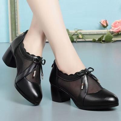 Neue einzelne Schuhe Leder mittlerer Absatz dicker Absatz Sommer Damenmode Meshgarn mittel 2 Schuhe weiche Sohle rutschfest