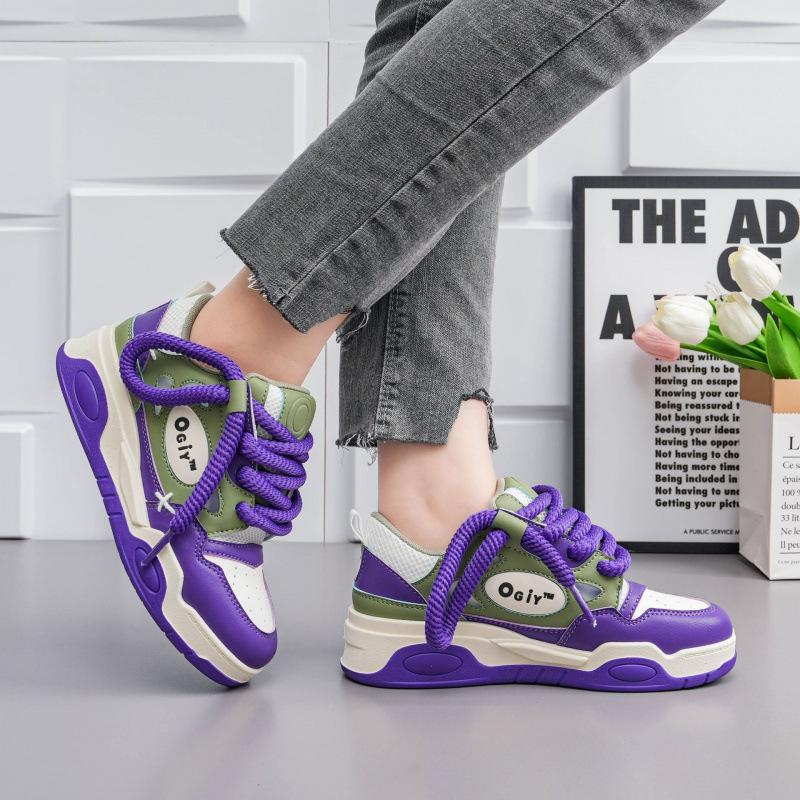 Couple soft-soled bread shoes new spring panda shoes heightening shoes casual board shoes