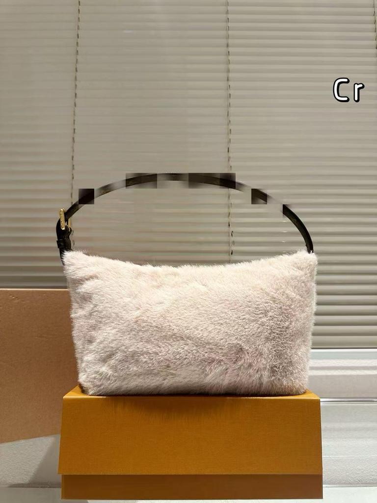 Stylish Faux Fur Underarm Bag: Trendy Fluffy Solid Color Women's Handbag