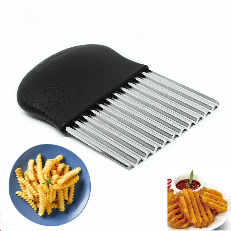 Stainless Steel Wave Knife for Household Kitchen Vegetable Cutting, Multifunctional Deep Grain Thickened Potato Chip Knife