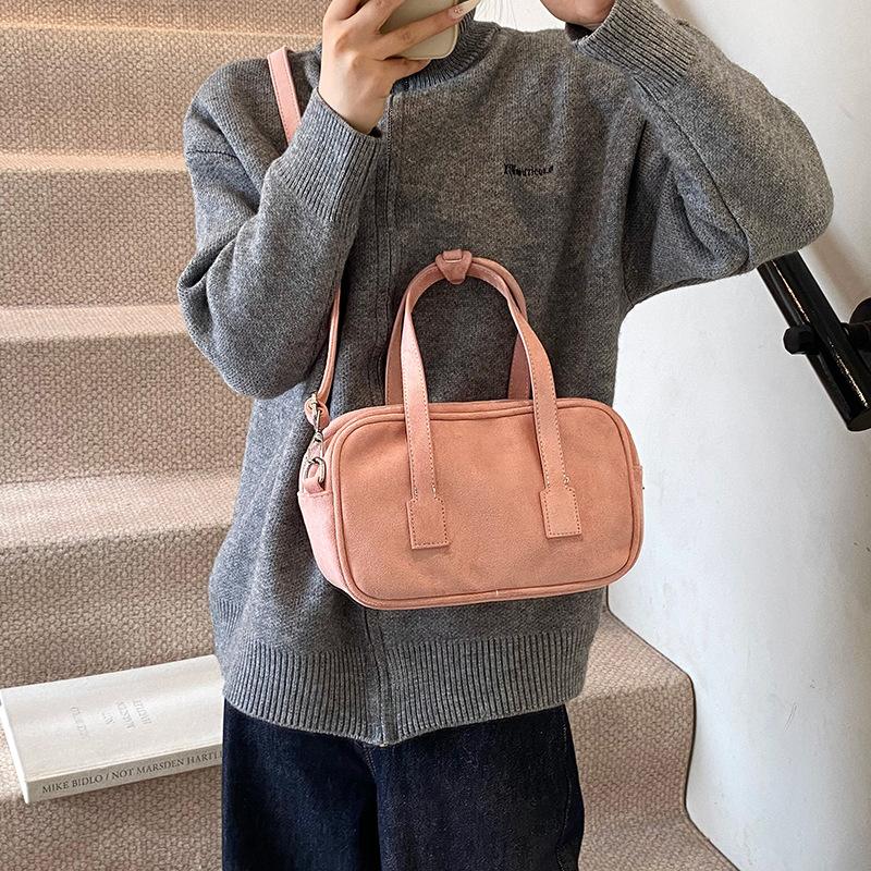 Retro Portable Bowling Bag Women's 2025 New Pillow Bag Large Capacity Simple Shoulder Oblique Span Bag