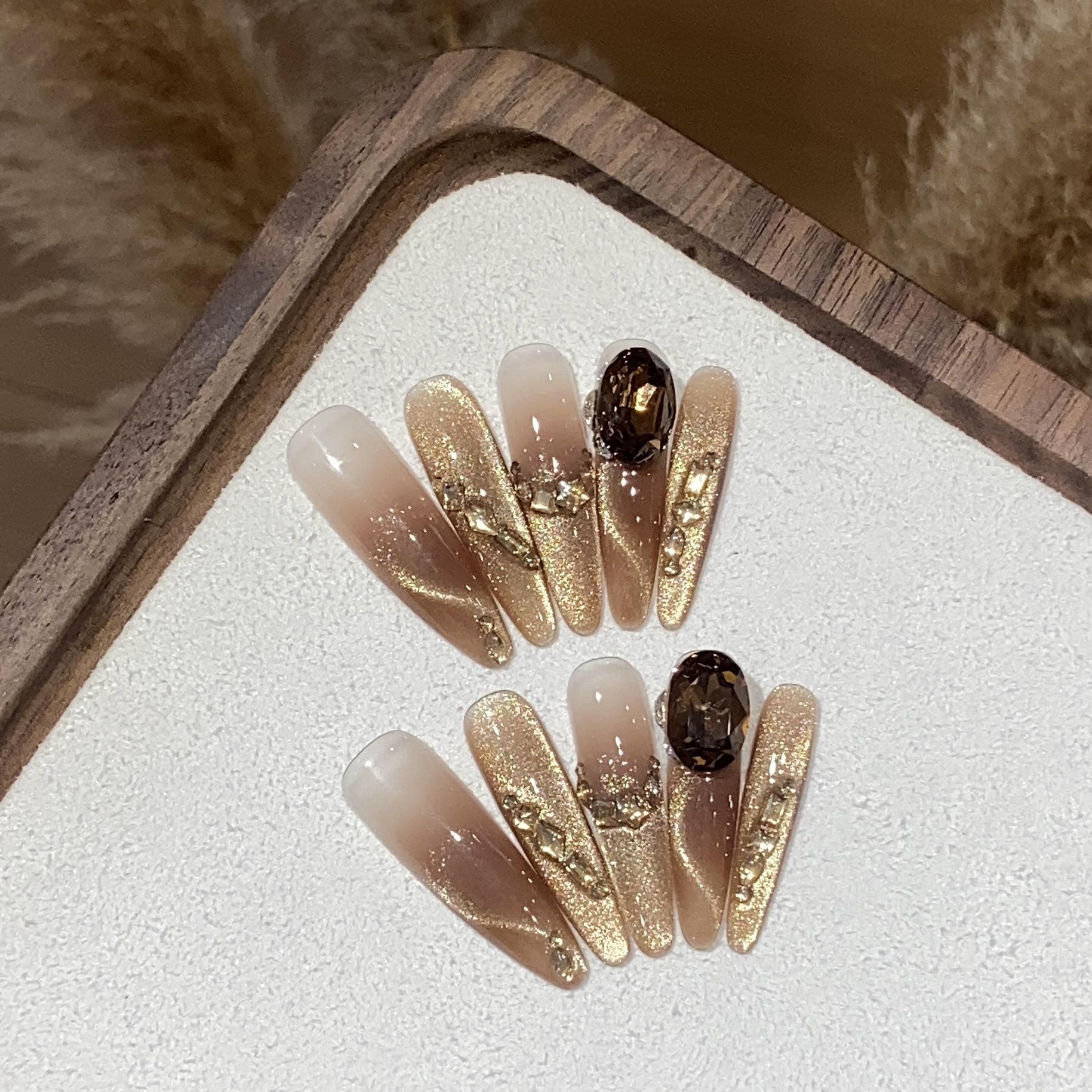 

Яркая ледяная блестящая золотая лента Майяра Кошачий глаз Маленький бриллиант Мейла Карамель Носимая броня L