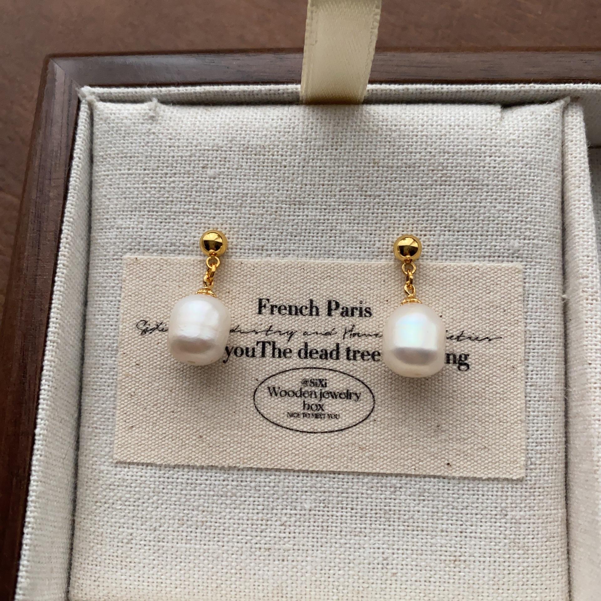 Natural texture square pleated baroque pearl earrings minimalist retro exquisite earrings