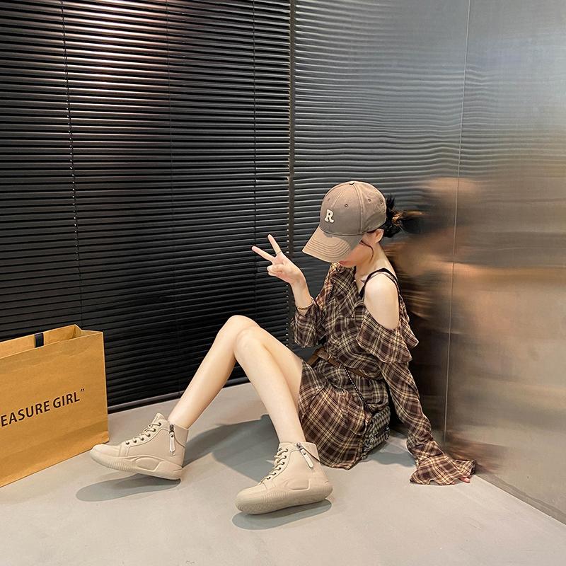 Women Casual Sports Shoes Breathable Lightweight Sneakers Anti-slip Flats Outdoor Running Walking Shoes Female Vulcanized Shoes