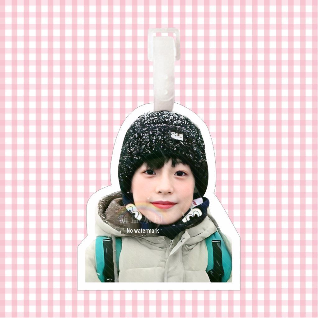 Zhang Zeyu Boy Group Luggage Tag: Backpack Pendant, Travel Case Decoration, Anti-Lost Keychain Tag