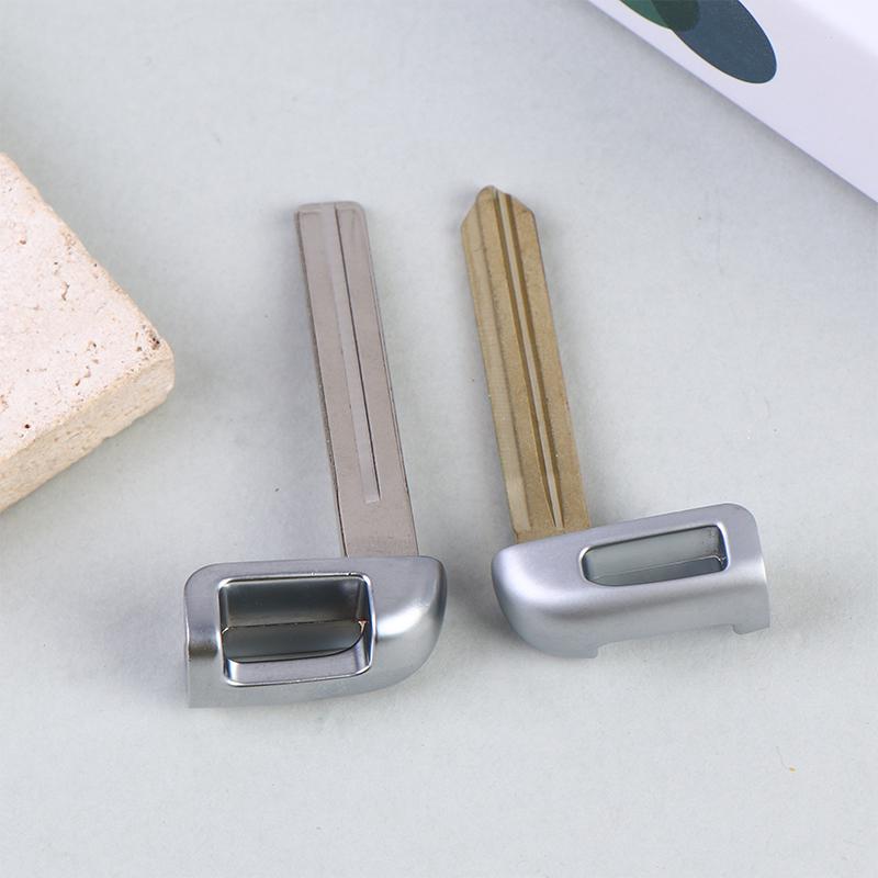 1Pcs Smart Emergency Key Remote Blade Fit For Ix35 8 For K2 K5 Replacement