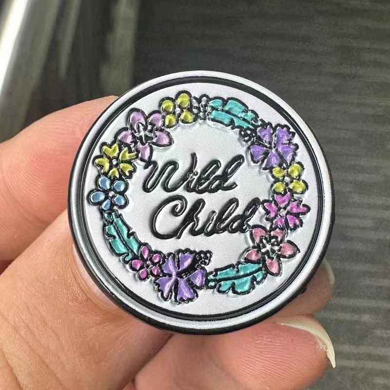 ”Wild Child“ Enamel Pin Flower Brooch Pin for Backpacks & Jackets Inspirational Flower Jewelry Accessories Gift