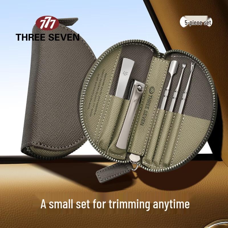 THREE SEVEN (777) 5-Piece Stainless Steel Nail Care Kit