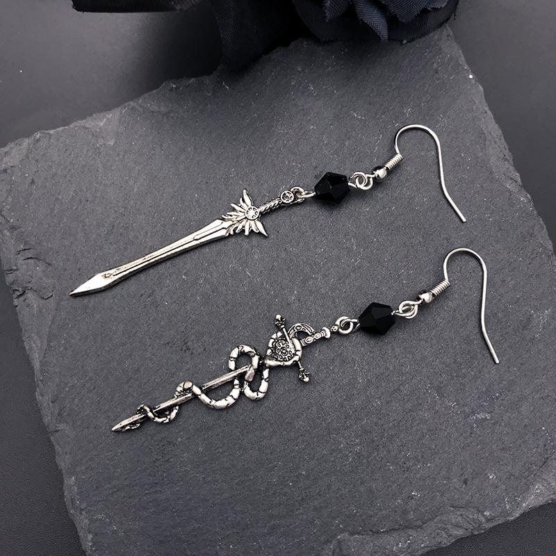 Vintage Sword Dangle Earrings For Women Dark Gothic Snake Dagger Earring Silver Color Punk Goth Jewelry Halloween Accessories