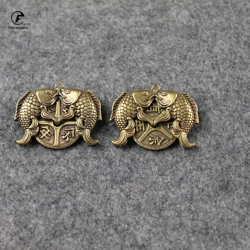 Copper Ancient Chinese Rotate the Wheel Double Carp Figurines Car Keychains Pendants Home Decorations Handmade Animal Fish Craft