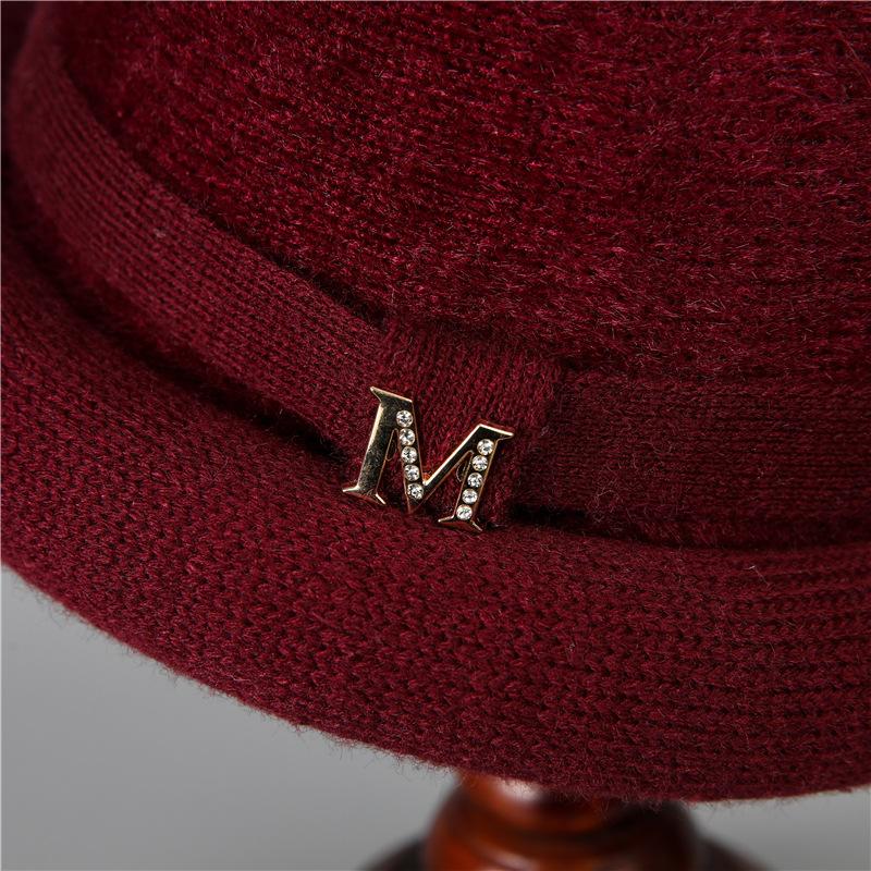 Fisherman's Hat for Women - Cozy Knit Winter Bucket Hat with Ear Protection, Lightweight & Warm, Perfect for Outdoor Activities, Hand-Washable