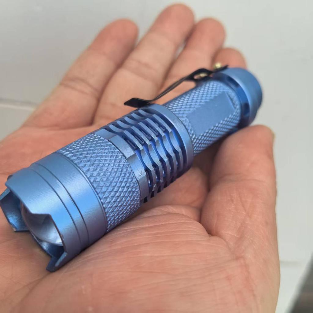 Zoom Mini SK68 Strong Light Flashlight with Pen Clip for Camping
