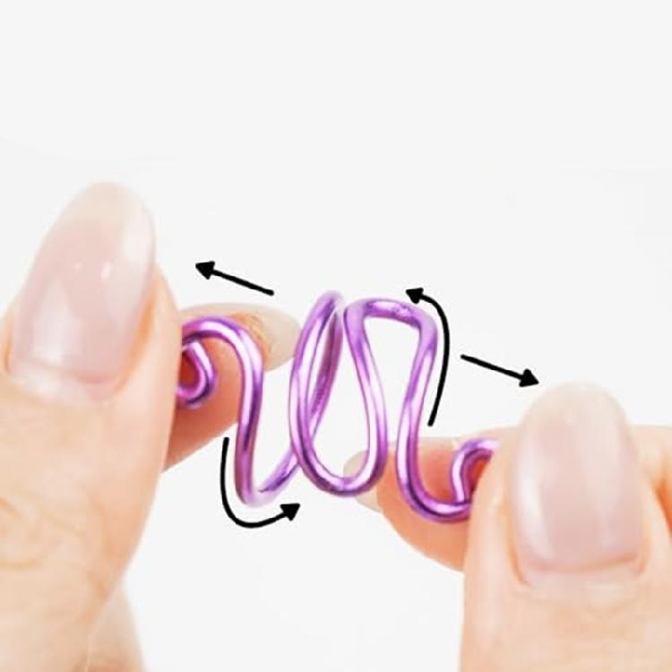 5Pcs Adjustable Knitting Loop Ring Crochet Loop Metal Yarn Guide Finger Holder