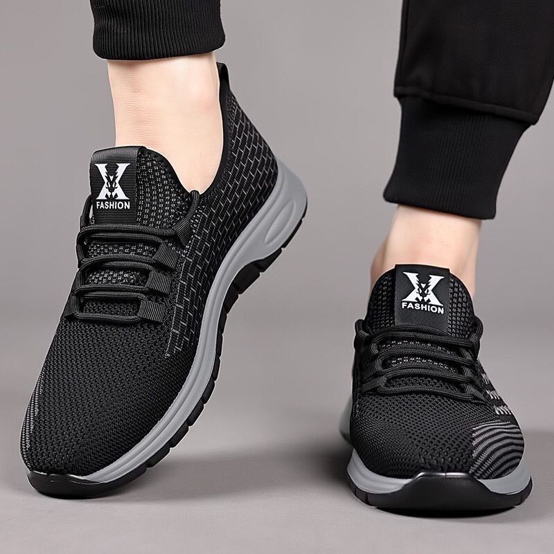 Casual Shoes Breathable Mesh Sneakers Summer Lightweight Lace-up Running Shoes