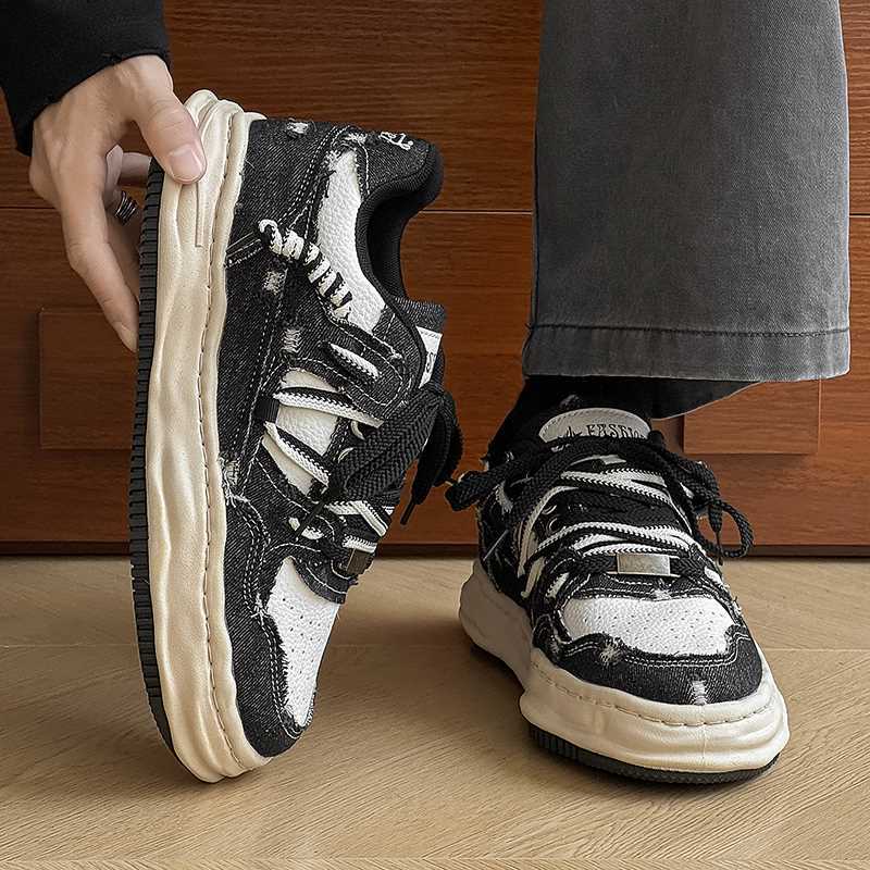 Board Shoes Autumn New Thick-soled Wear-resistant Youth Outdoor Casual Sports Shoes
