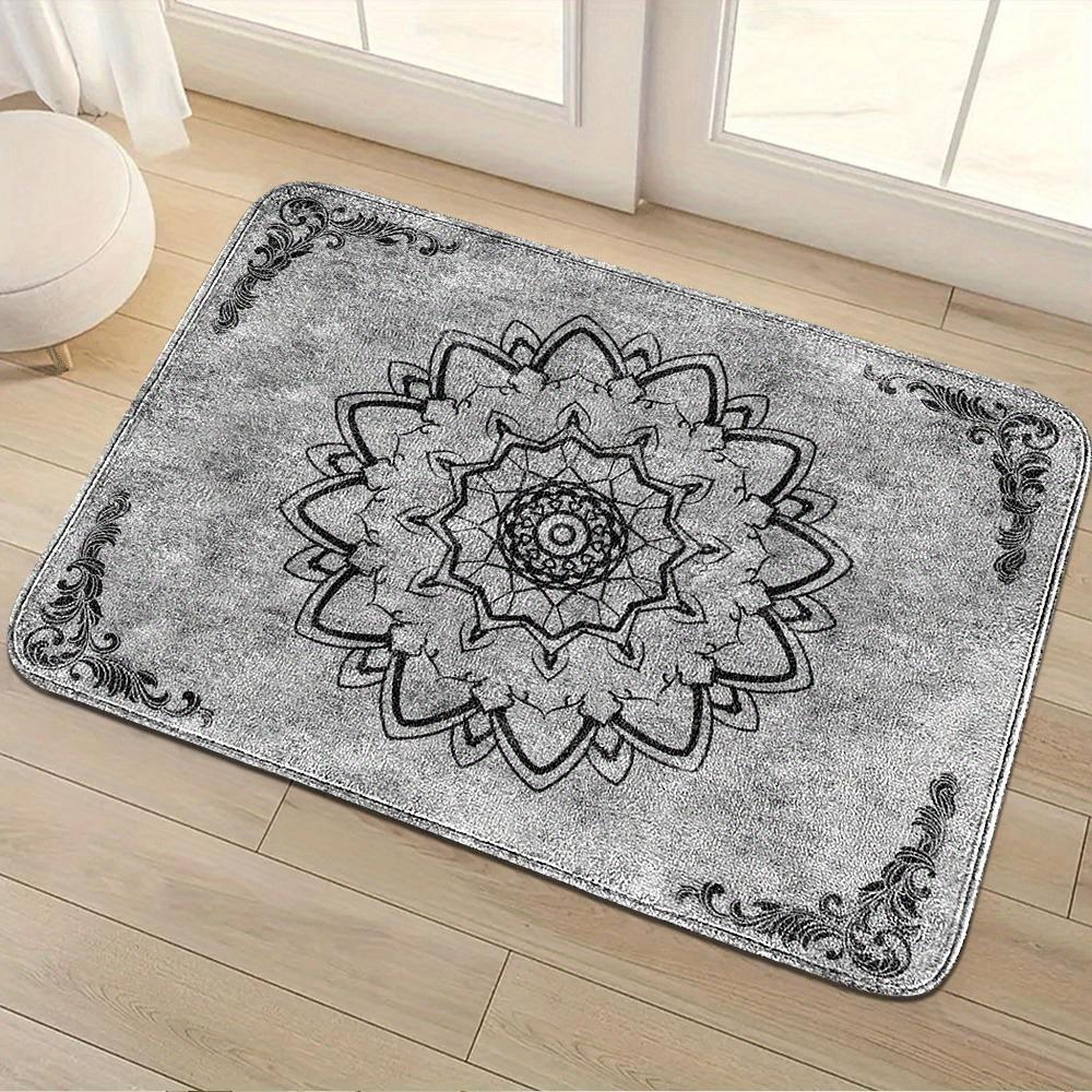 Mandala Floral Pattern Traditional Modern Bohemian Geometric Door Mat Decorative Elegant Carpet Rug for Entryway Home Decoration