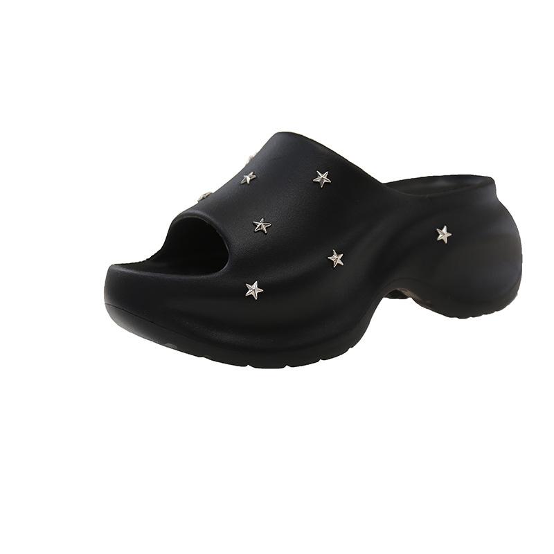 Stylish niche small man taller thick-soled cool slippers women's summer wear fashionable white wedge heels high heels sandals