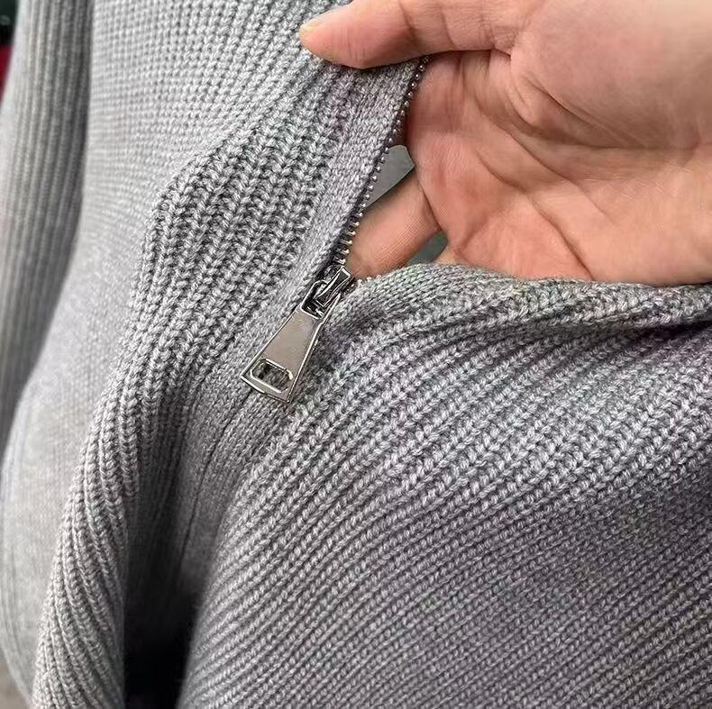 Men's Slim Fit Zip-Up Cardigan - Autumn Knit Sweater with Half-High Collar