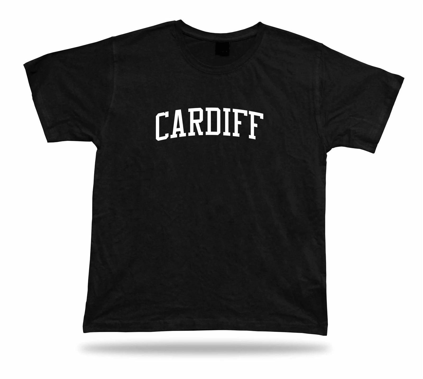 T-Shirt Stylish Classic Apparel special gift idea Cardiff England Whales Castle S