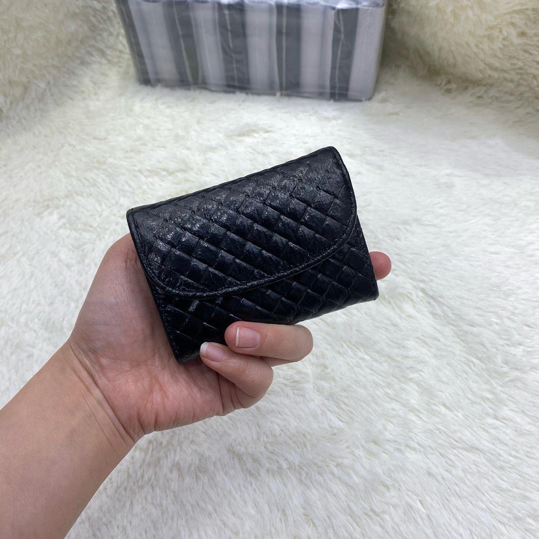 2025 Женский кошелек-аккордеон из натуральной кожи - Короткий кошелек с тиснением 82575CM 1160₽