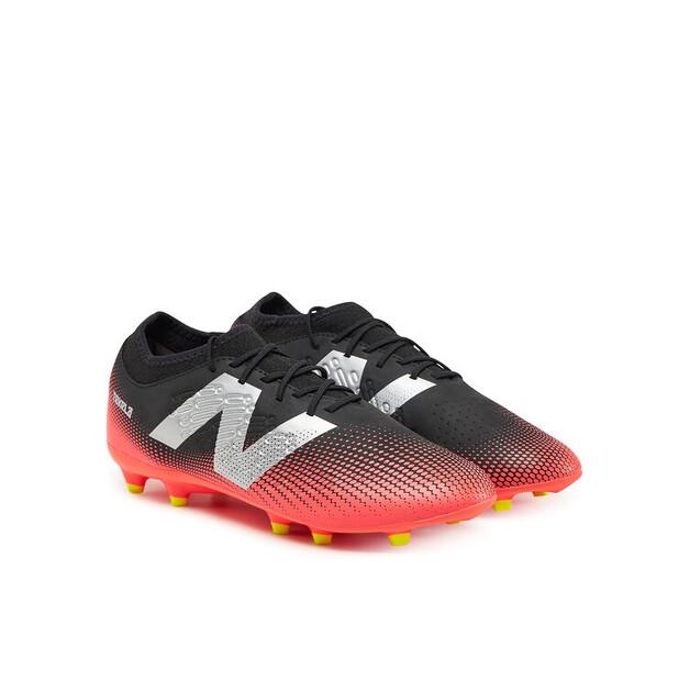 Футбольные бутсы New Balance Tekela