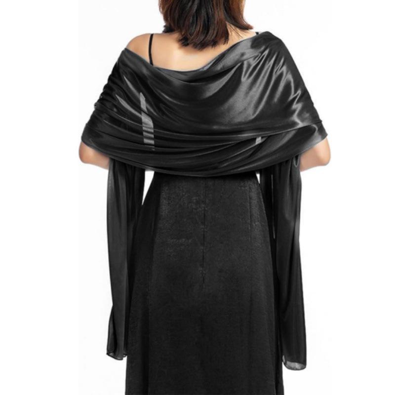 Elegantes Seidensatin-Schal für Hochzeiten oder Abendgarderobe