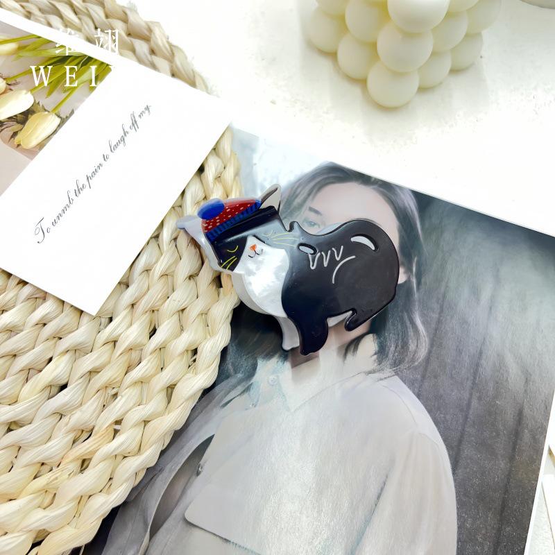 

Wei Yi Christmas Cat Hair Claw - Cute Cartoon PVC Shark Clip for Women