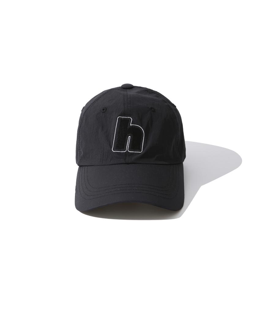Haebeuopeudyuti H Logo 6-Panel Cap (Black)