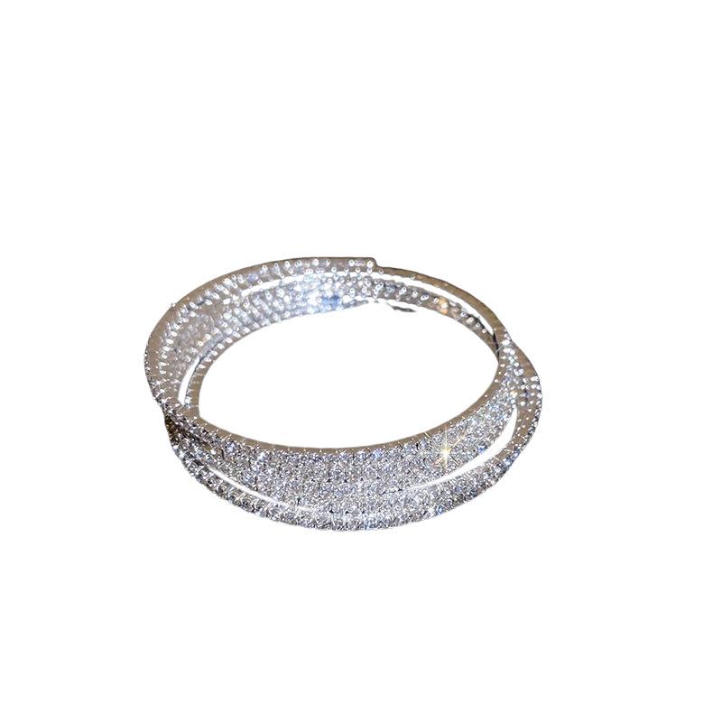 Zarif Çok Katmanlı İnci ve Rhinestone Esnek Bileklik: Zarif Üst Düzey Moda Takıları