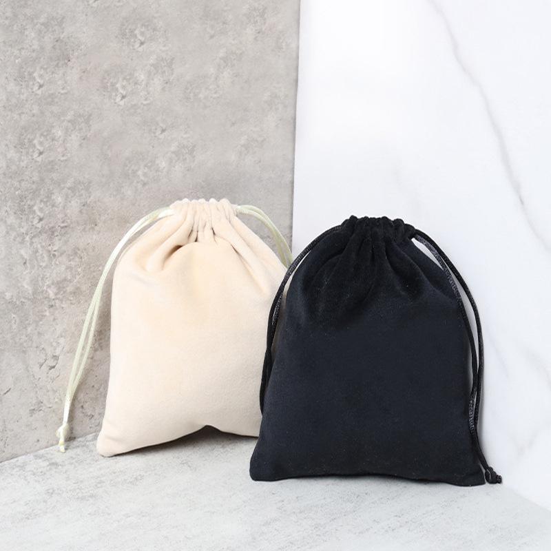 Black Velvet Jewelry Storage Drawstring Bag for Jewelry and Earphones