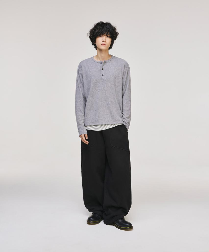SIGNATURE Fatigue Curved Training Pants [Black]