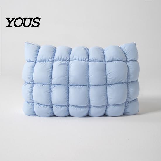 Relaxing Cloud Soft Sleep Pillows Cooling Quilted Puff Pillow, Cloud-Like Bed Down Alternative Washable Bedding Accessories Fluffy Pillow for