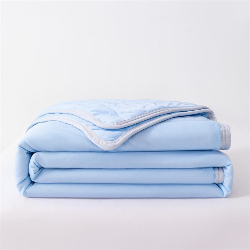 Ice Silk Summer Cooling Quilt: Machine Washable, Single/Double, Air Conditioning Comforter