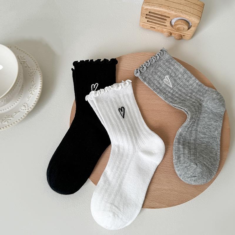 Baby Socks Love Patterns for Girls and Babies Versatile Mid-Calf Socks for All Seasons Suitable for Daily Life