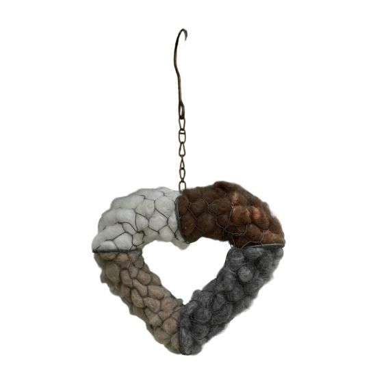 

1/2Pcs Handmade Bird Nesting Heart Ornament with Hook Weather-proof Outdoor Garden Yard Balcony Fiber Love Heart Shape Bird Nesting Decoration 1pc