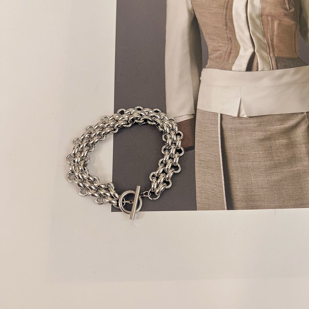 

French niche design sense new medieval titanium steel watch chain necklace light luxury high-end sense element chain minimalist and versatile Silver Titanium Steel Bracelet