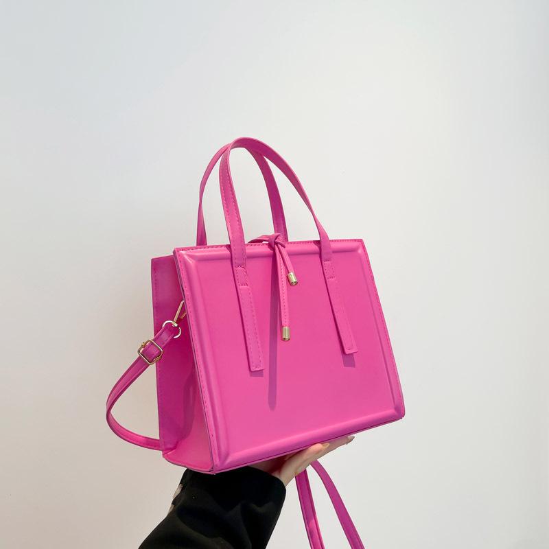 Personality Trend Fashion Tote Bag Women's Large-capacity Work Commuter Bag 2025 Korean Shoulder Handbag