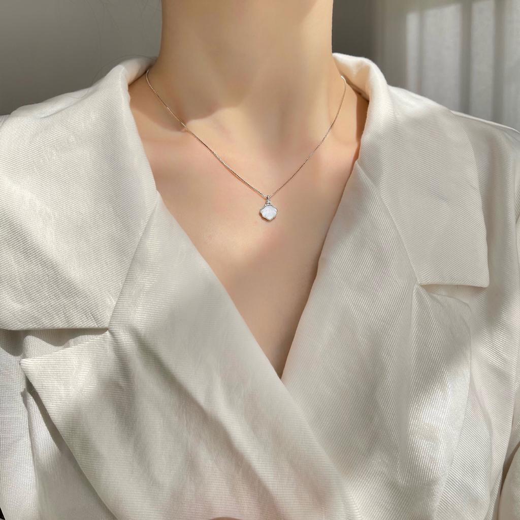 One Beizi Necklace, New Year, Women's Simple and Cool Style, Niche Design, Collarbone Chain
