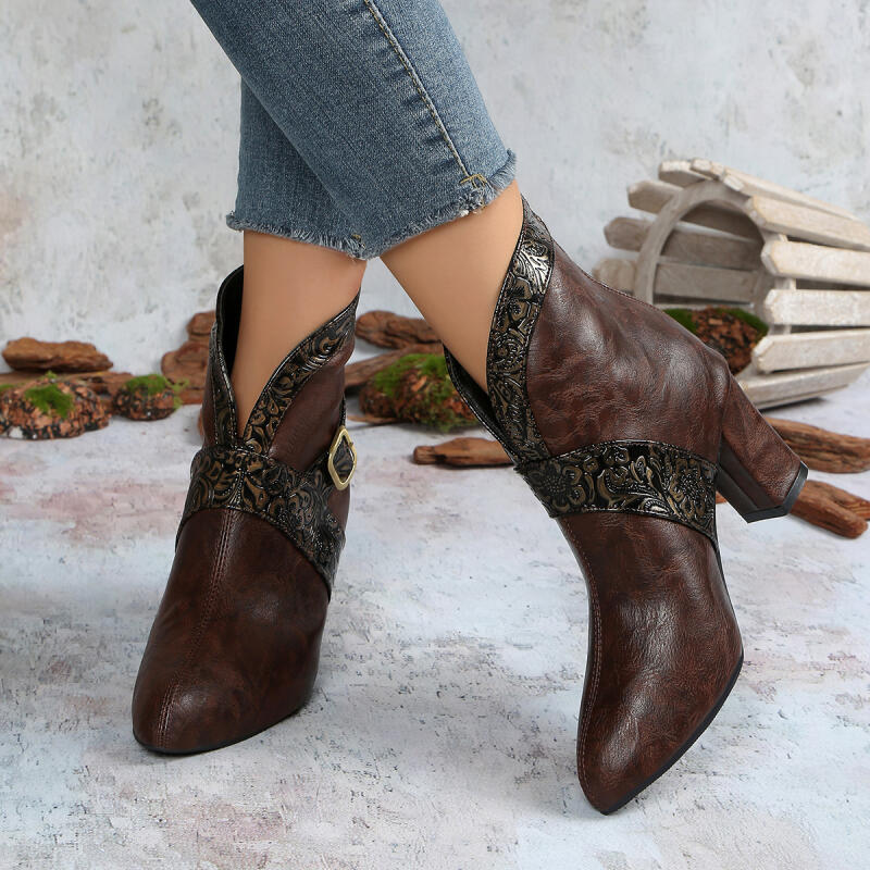 Fashion Retro Pointed Toe High Heel Black Ankle Boots Women 2025 Winter Metal Buckle Designer Chelsea Boots Woman's Shoes Plus Size 45