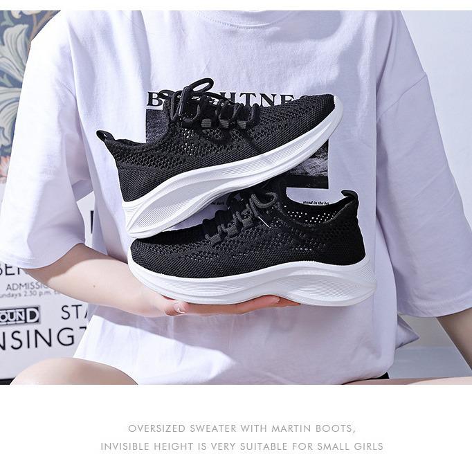 2024 Women's Flyknit Non-Slip Casual Running Shoes - Korean Style Trend with Soft Sole, High-End Versatile Summer Footwear.