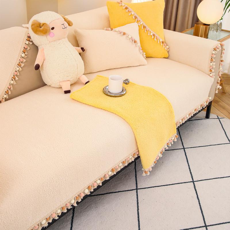 Winter New Three-dimensional Jacquard Comfortable Cotton Wool Sofa Cushion Modern Simple Non-slip Sofa Cushion Towel