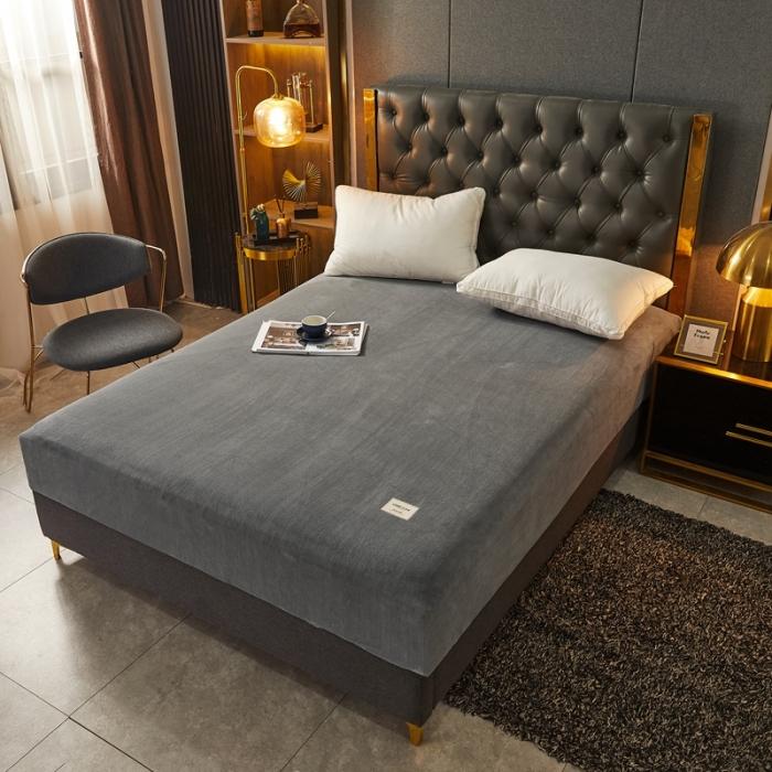 Nordic Style Simple Flannel Fitted Sheet High Density Print Winter Super Soft Velvet Mattress Cover Bed Sheet with Elastic Band