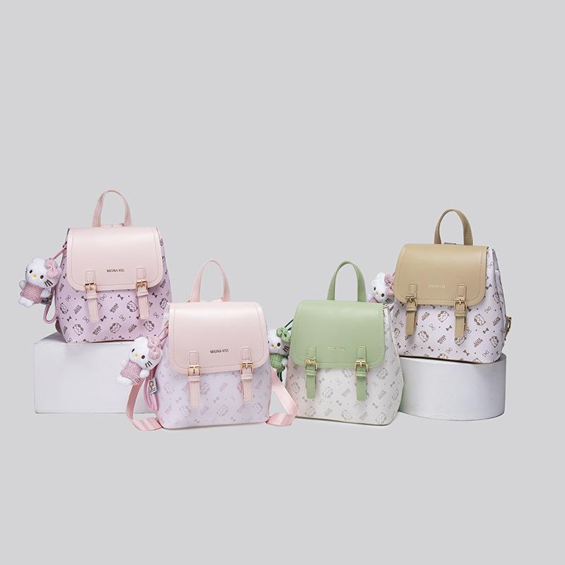 New cartoon backpack women's trend fashion travel bag new retro printing student bag fashion